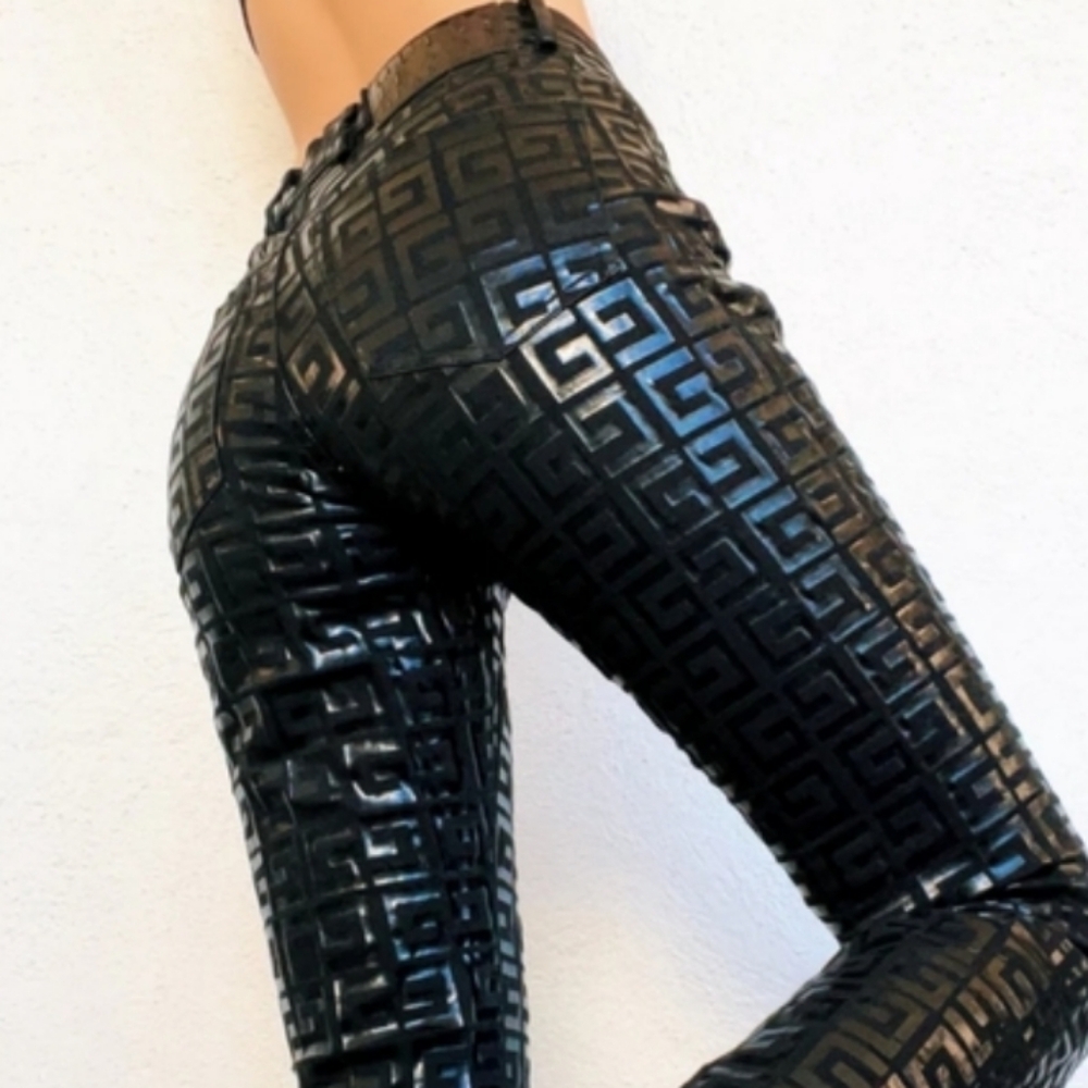 Guess Glamour Monogram Glossy Jeans